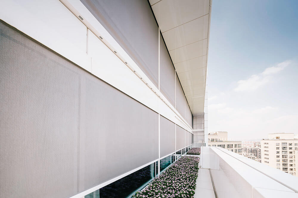 doekzonwering-verticale-beglazing.jpg (2)